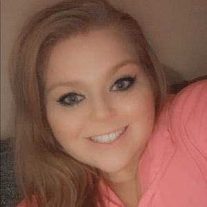 Meet your Posher, Gretchen